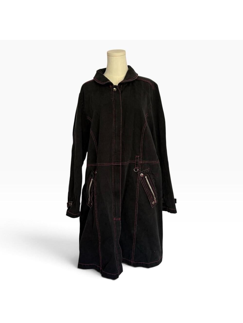 Tripp Nyc Women's Black and Brown Coat